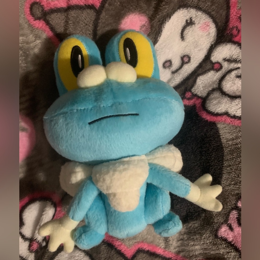 Froakie Pokémon plush toy🐸🫧